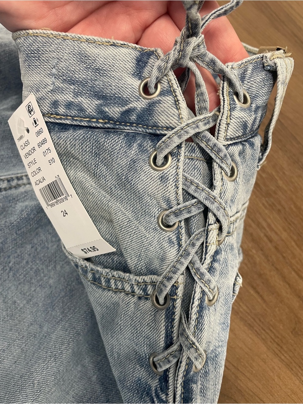 NWT PacSun Women’s Light Wash Wide Leg Jeans with Side Lace-Up Detail size 24 - Picture 5 of 9